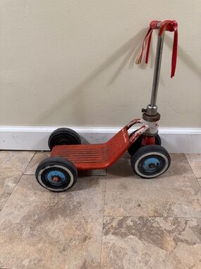 Vintage AMF Junior Wee Scooter Red Riding Toy